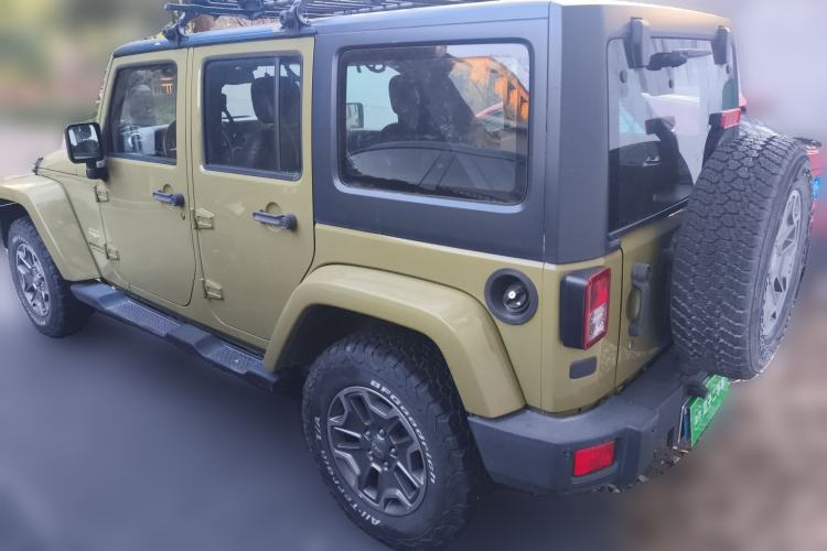Used Jeep Wrangler 2013 3.6L Sahara Four-Door Edition