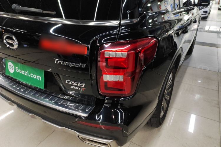 Used GAC Trumpchi GS8 2020 390T Two-Wheel Drive Luxury Smart Connectivity Version (7 Seats) Right Rear Taillight