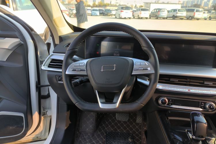 Used Bestune T77 2023 1.5T Automatic Luxury Model