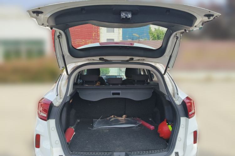 Used Bestune X80 2017 2.0L manual base version
