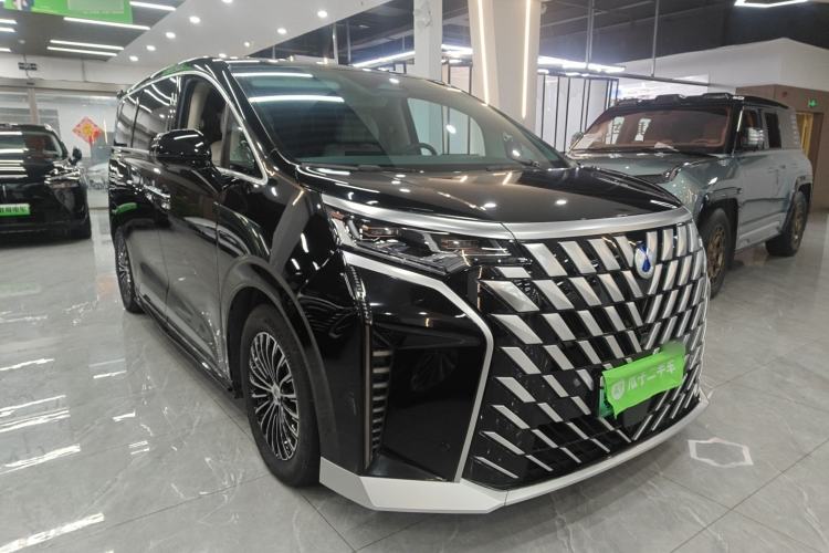 Used Denza D9 2022 DM-i 970 Four-Wheel Drive Prestige Model