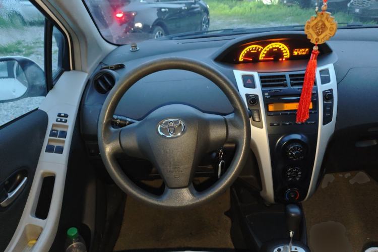Used Toyota Yaris 2011 1.6G Automatic Xuan Dong Edition Steering Wheel