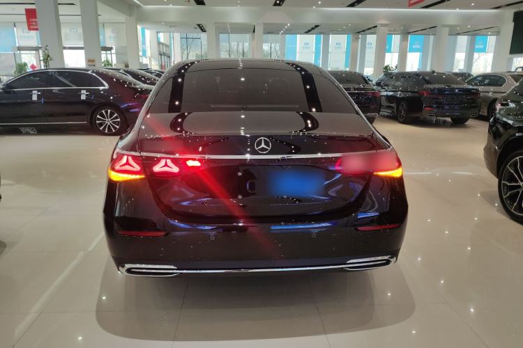 Used Mercedes-Benz E-Class 2025 E 300 L Luxury Model
