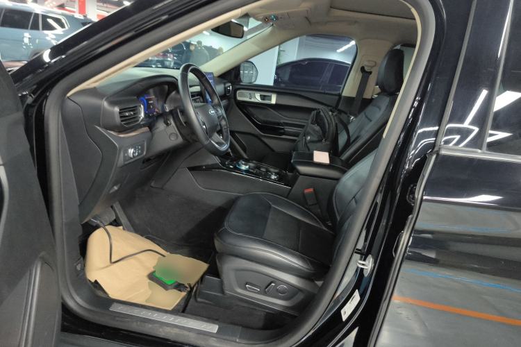 Used Ford Explorer 2020 EcoBoost 285 4x4 Titanium Edition 7-Seater
