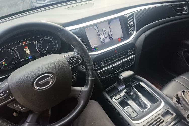 Used GAC Trumpchi GS7 2017 320T Two-Wheel-Drive Luxury Model