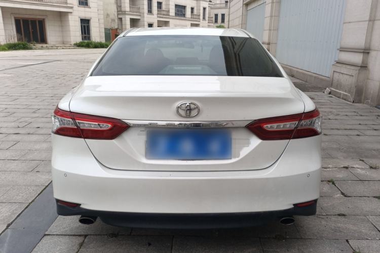 Used Toyota Camry 2019 Revised Version 2.0G Luxury Edition