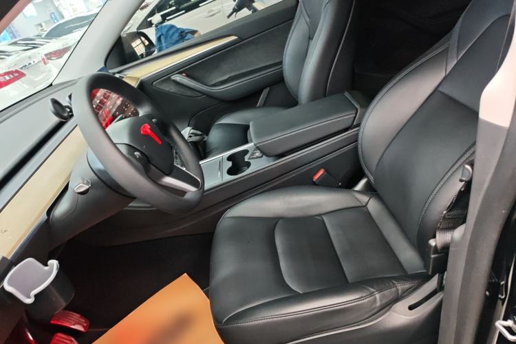 Used Tesla Model Y 2022 Revised Version Long-Range All-Wheel Drive