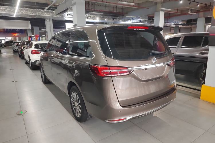 Used Buick GL8 2021 Land Cruiser Executive Class 652T Comfort Model
