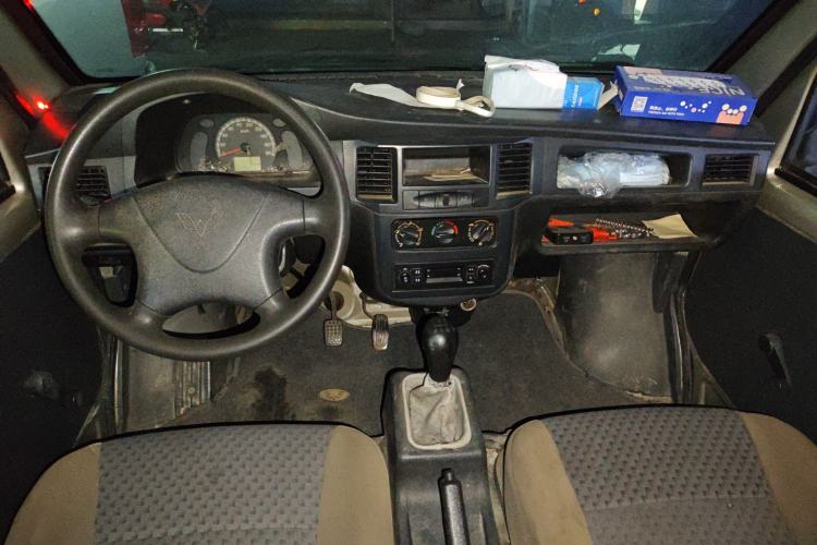 Used Wuling Zhiguang 2013 1.0L Practical Version
