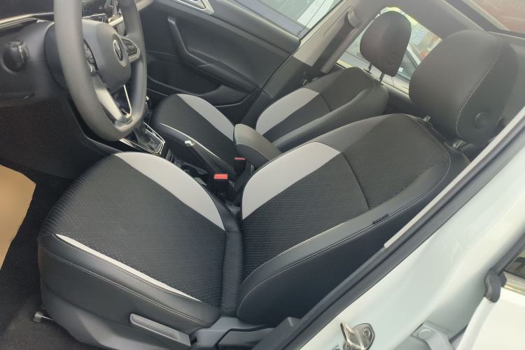 Used Volkswagen Tacqua 2023 200TSI DSG Joy-Connect Edition Left Front Seat