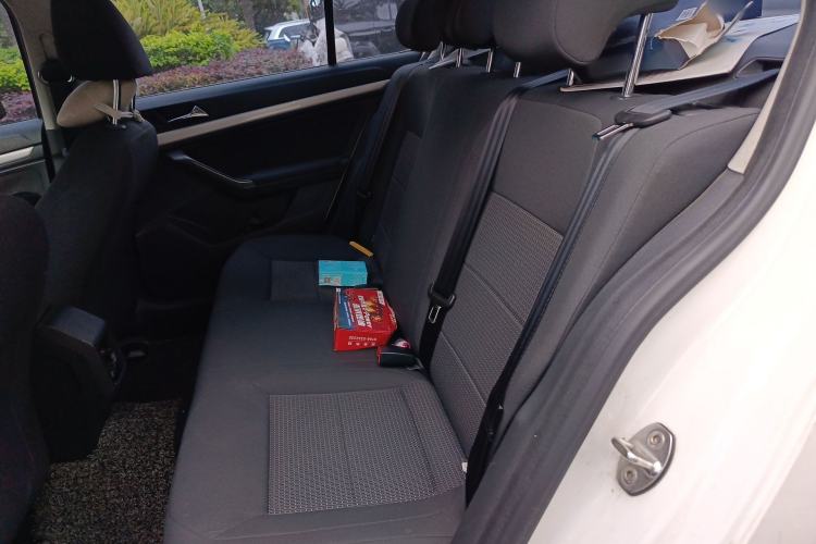 Used Volkswagen Lavida 2017 1.6L Automatic Fashion Edition
