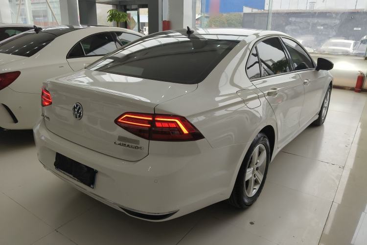 Used Volkswagen Lamando 2019 230TSI DSG Fashion Edition China VI
