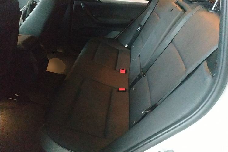 Used BMW X3 2016 sDrive20i
