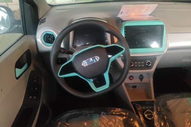 Used JMEV Xiao Qilin 2024 201 km Luxury Version