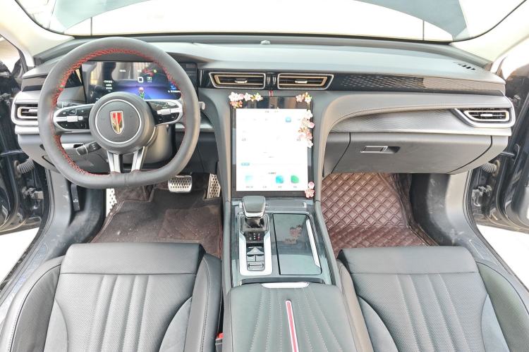 Used Hongqi H6 2023 2.0T Zhiyi Version Center Console