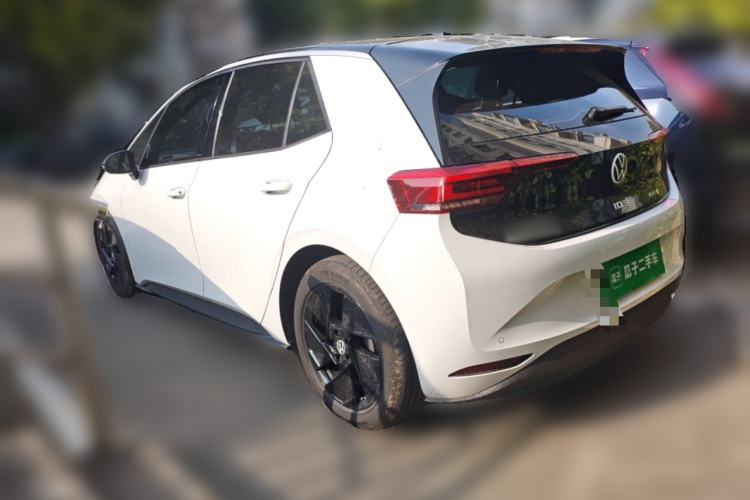 Used Volkswagen ID.3 2025 Smart Edition Outstanding Model
