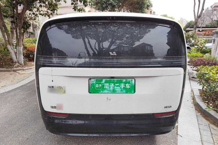 Used Li Auto MEGA 2025 Home Family Special Edition Rear