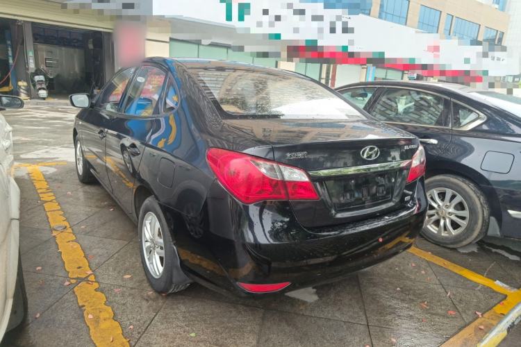 Used Hyundai Celesta 2015 1.6L Manual Comfort Model Rear Left 45 Deg