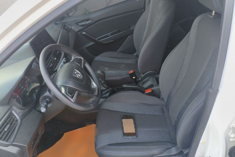 Used Baojun 310 2016 1.2L manual Comfort trim level