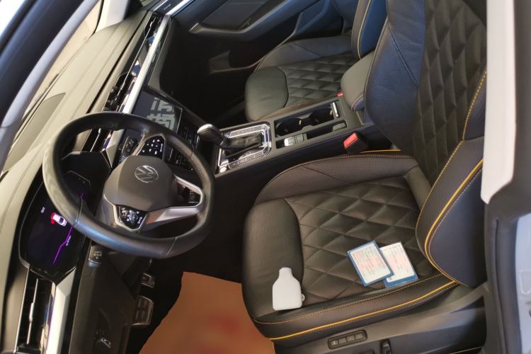 Used Volkswagen FAW-Volkswagen CC 2021 380TSI Striking Edition
