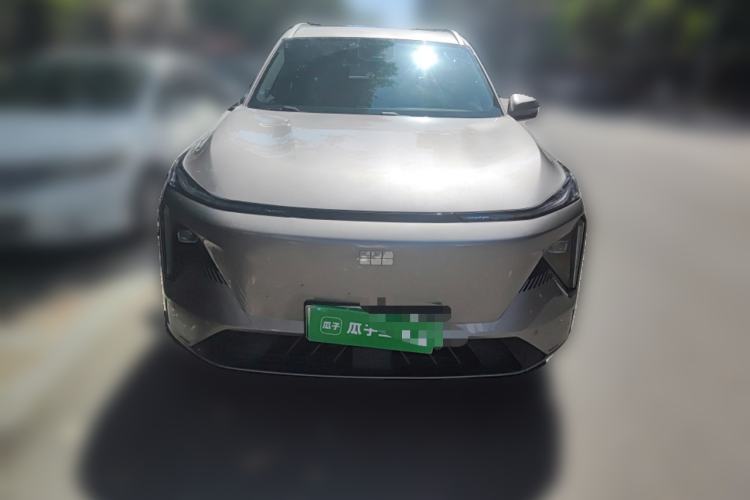 Used Geely Galaxy L7 2024 1.5T 115 km PLUS Dragon Edition Front