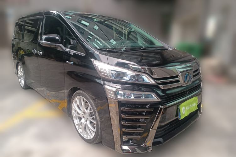 Used Toyota Vellfire 2019 Dual-Engine 2.5L HV Luxury Edition Front Right 45 Deg