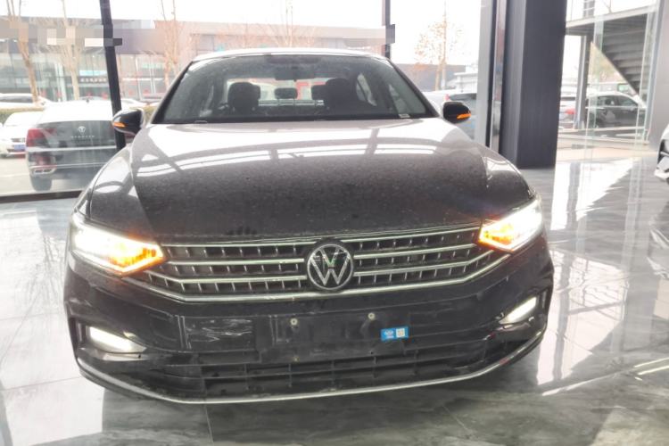 Used Volkswagen Magotan 2025 Zhongxiang Version 280TSI DSG Comfort Edition