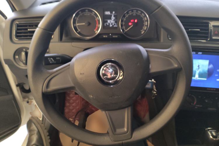 Used Skoda Rapid Spaceback 2016 Revised Version 1.6L Automatic Front-Drive Edition