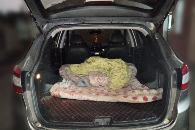 Used Hyundai ix35 2012 2.0L Automatic Two-Wheel Drive Elite Edition GLS Trunk