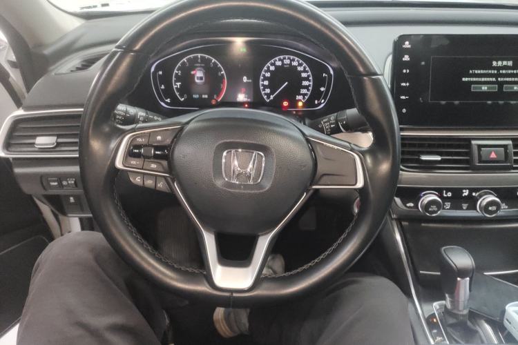 Used Honda Accord 2022 260TURBO Luxury Edition Steering Wheel