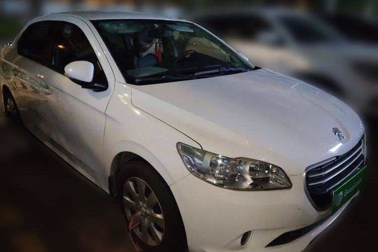 Used Peugeot 301 2014 1.6L Manual Comfort Edition

