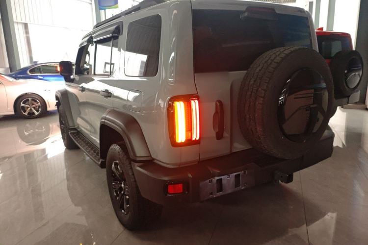 Used Tank 300 2023 Off-Road Edition 2.0T Conqueror Rear Left 45 Deg