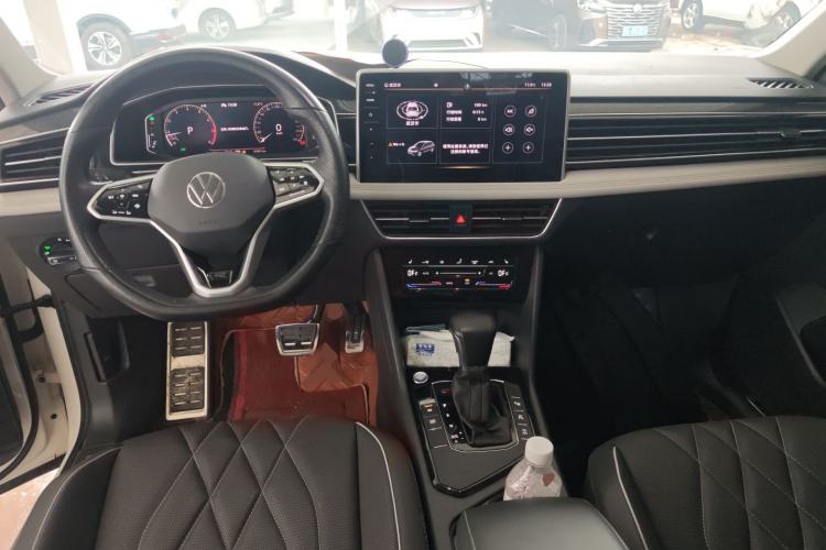 Used Volkswagen Tiguan L 2022 330TSI Automatic Two-Wheel Drive R-Line Enhanced Edition