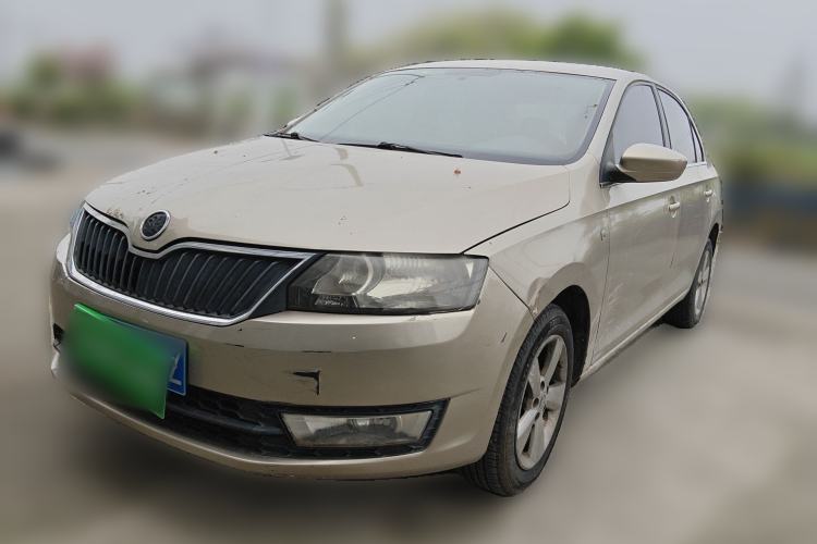 Used Skoda Rapid 2013 1.6L Automatic Smart Selection Model