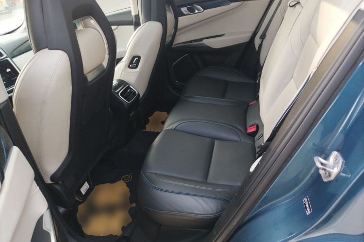 Used Lynk & Co 01 2019 2.0T Two-Wheel Drive Zhaopu Version China VI Standard
