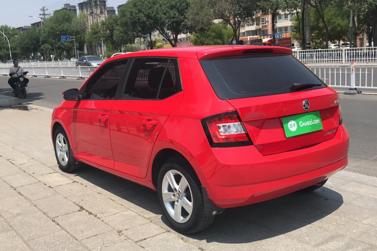 Used Skoda Fabia 2017 1.4L Automatic Car Enjoy Edition