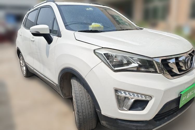 Used CHANGAN CS15 2016 1.5L Automatic Fashion Edition Exterior 1