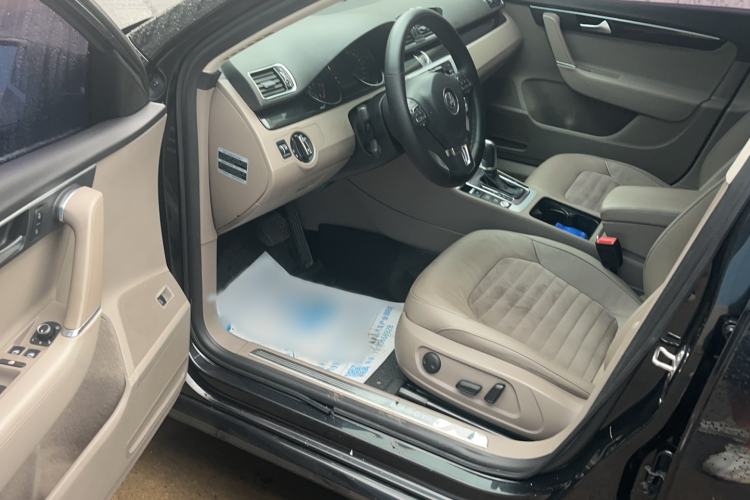 Used Volkswagen Magotan 2015 Facelift 1.8TSI Luxury Model
