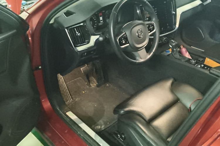 Used Volvo S60 2020 T4 Zhiyuan Luxury Edition
