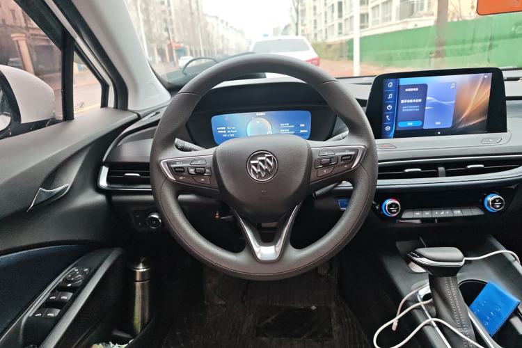 Used Buick Velite 6 2024 450km Range Commuter Version
