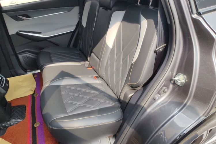 Used CHANGAN CS75 PLUS 2023 3rd Generation 1.5T Automatic Prestige Model Left Rear Seat