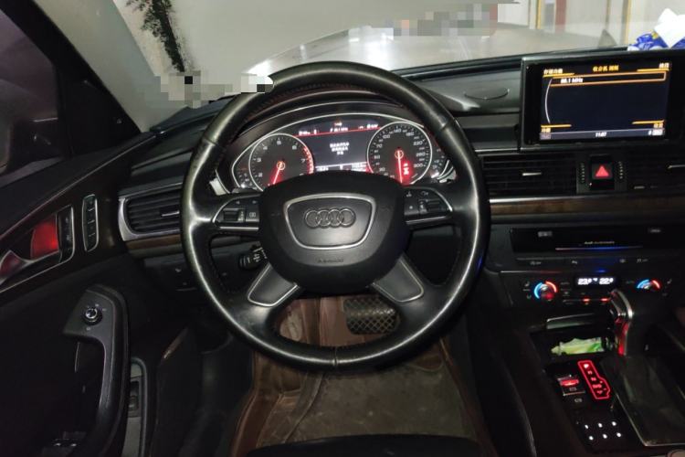 Used Audi A6L 2014 50 TFSI quattro Luxury Model Steering Wheel