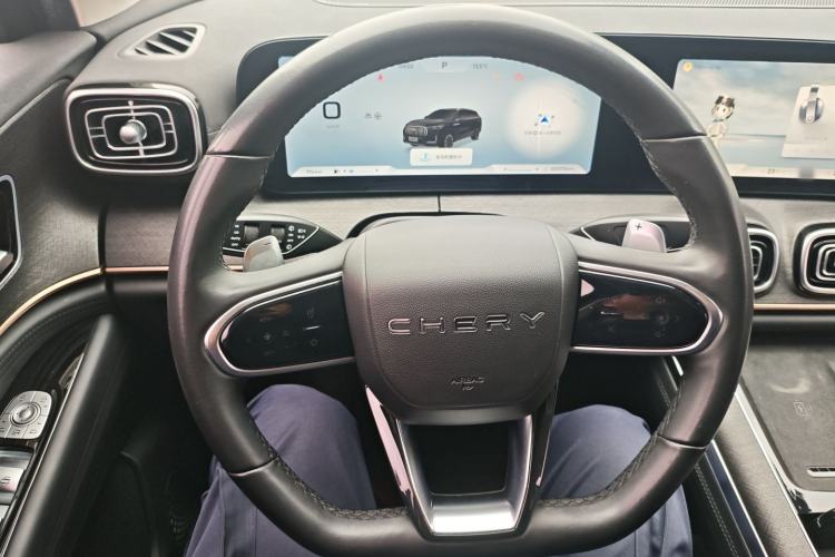 Used Chery Tiggo 9 2023 2.0T Dual-Clutch Two-Wheel Drive Luxury Edition 5 Seats
