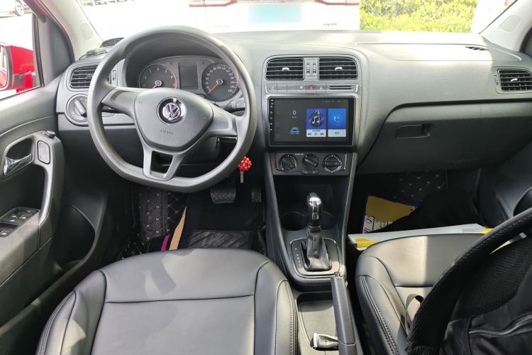 Used Volkswagen Polo 2018 1.5L Automatic Advanced Driving Model Center Console