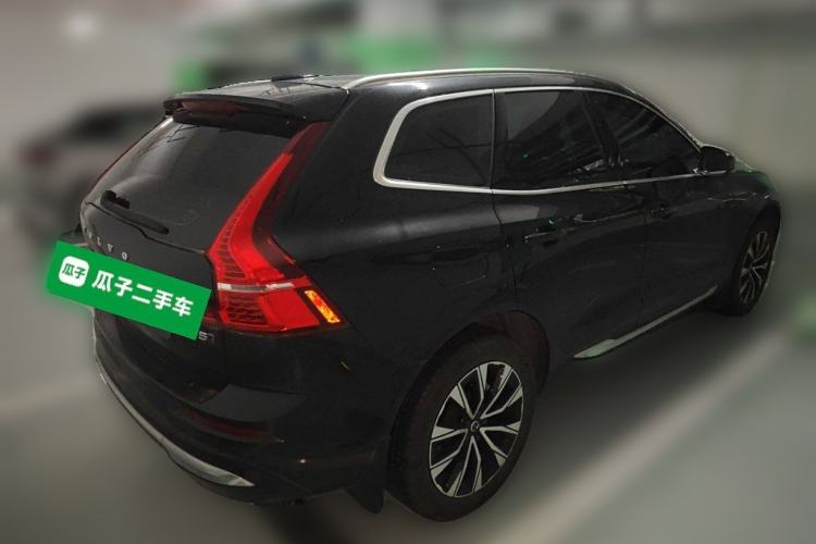 Used Volvo XC60 2023 B5 4x4 Smart Luxury Edition