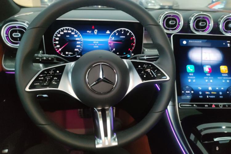 Used Mercedes-Benz GLC 2025 Refresh GLC 260 L 4MATIC Dynamic Edition Steering Wheel