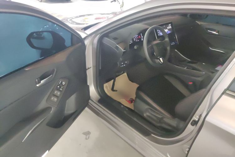 Used Toyota Avalon 2024 2.0L Ambition Edition
