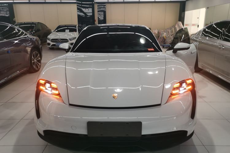 Used Porsche Taycan 2022 Taycan
