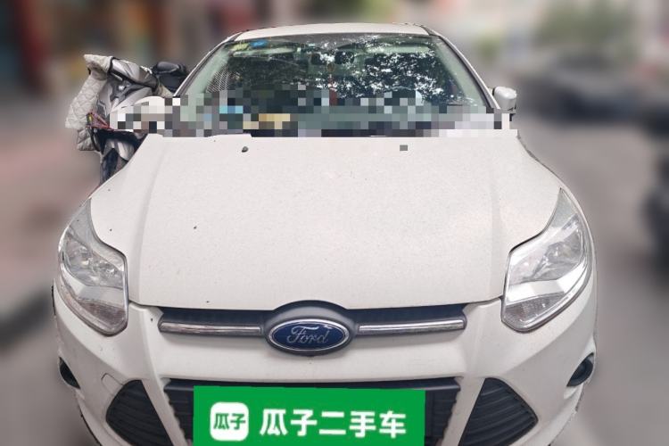 Used Ford Focus 2015 Sedan 1.6L Automatic Comfort Model
