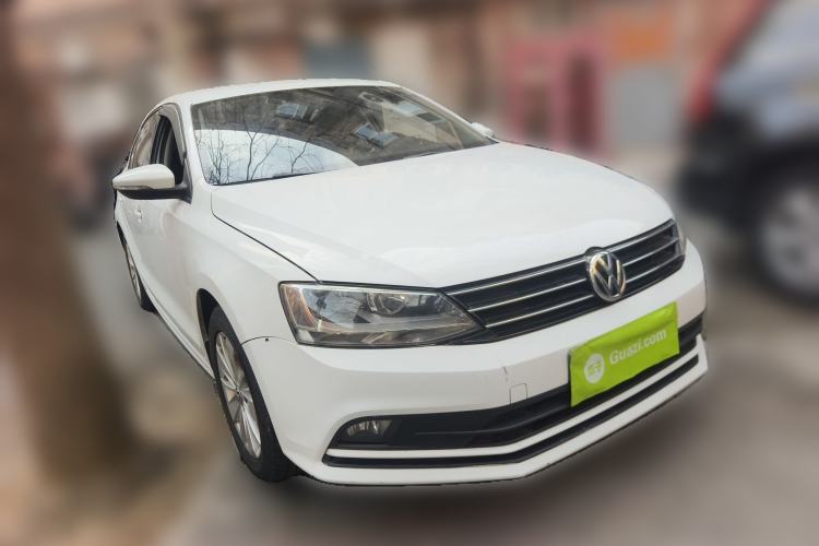 Used Volkswagen Sagitar 2018 1.6L Automatic Fashion Model Front Right 45 Deg